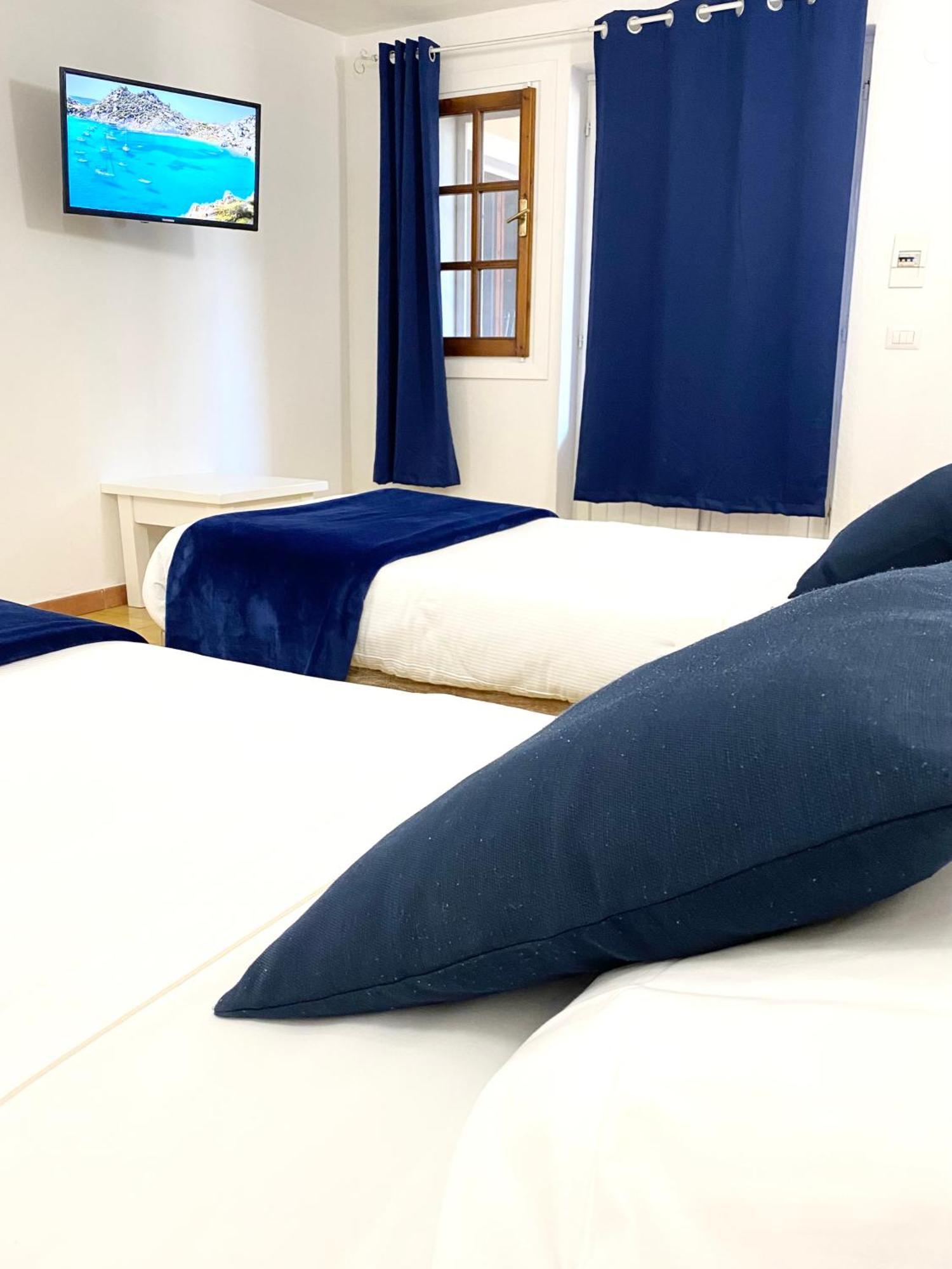 Cala Reale Rooms Marinella Marinella  Exteriér fotografie