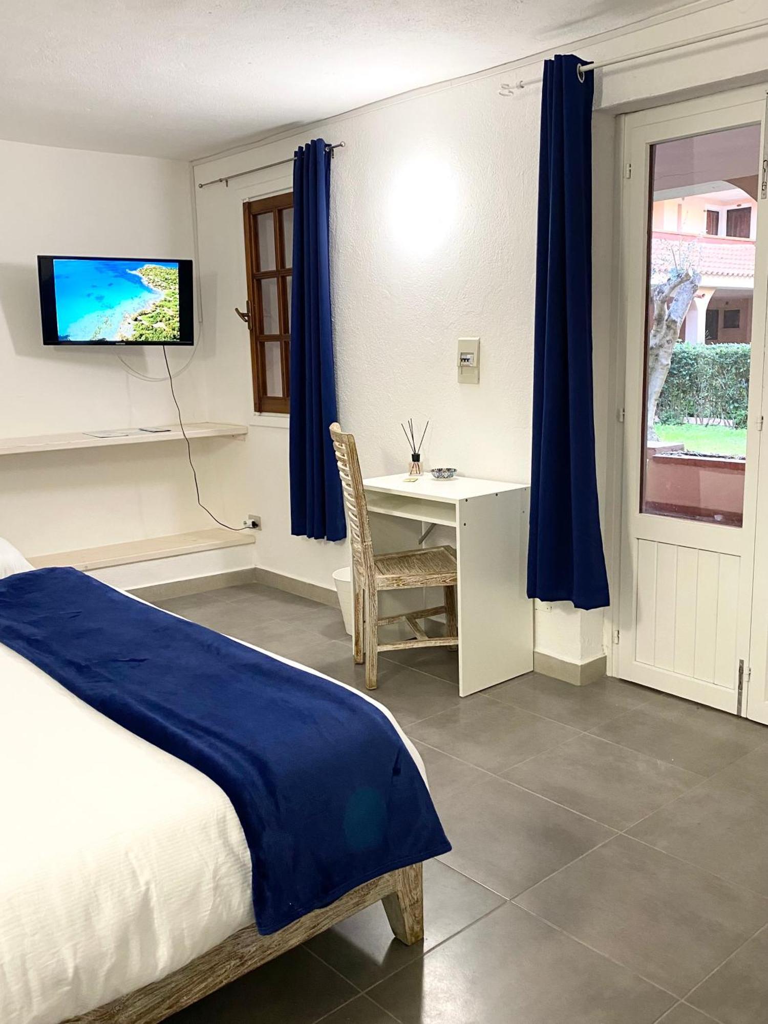 Cala Reale Rooms Marinella Marinella  Exteriér fotografie